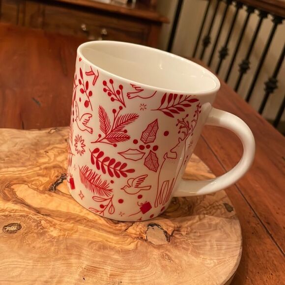 Starbucks Red and White Doves & Mistletoe Mug - Picture 1 of 6